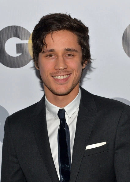 Peter Gadiot